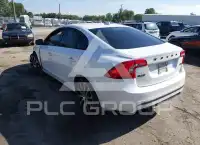 2017 Volvo S60 фото