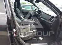 2017 Volvo XC90 photo