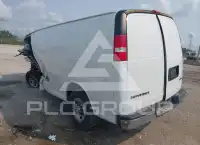 2017 GMC SAVANA фото