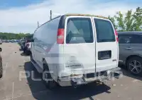 2017 GMC SAVANA photo