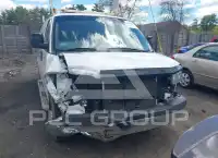 2017 GMC SAVANA фото