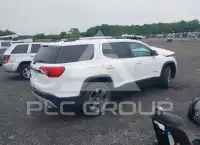 2017 GMC ACADIA photo