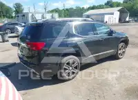 2017 GMC ACADIA photo