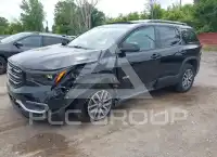 2017 GMC ACADIA photo