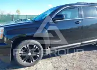 2017 GMC TERRAIN фото