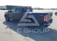 2017 GMC CANYON photo