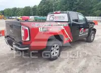 2017 GMC CANYON фото