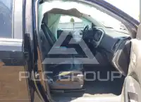 2017 GMC CANYON photo