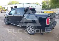 2017 GMC CANYON photo
