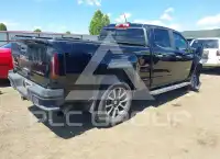 2017 GMC CANYON photo