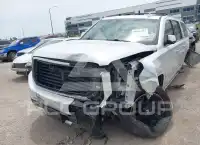 2017 GMC YUKON фото