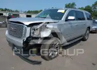 2017 GMC YUKON photo