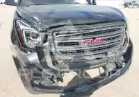 2017 GMC YUKON фото