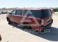 2017 GMC YUKON photo
