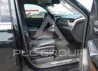 2017 GMC YUKON фото