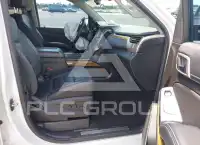 2017 GMC YUKON фото
