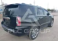 2017 GMC YUKON photo