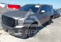 2017 GMC YUKON фото