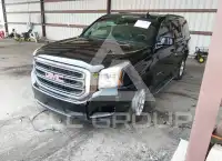 2017 GMC YUKON photo
