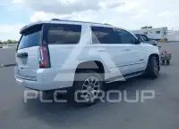2017 GMC YUKON фото