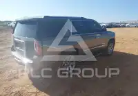 2017 GMC YUKON photo