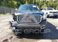 2017 GMC YUKON фото