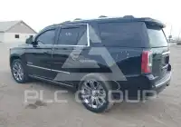 2017 GMC YUKON photo