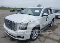 2017 GMC YUKON фото