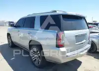 2017 GMC YUKON фото