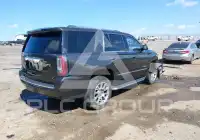 2017 GMC YUKON фото