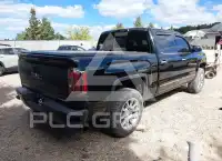 2017 GMC Sierra photo