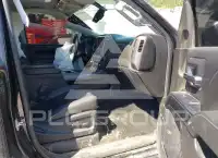 2017 GMC Sierra фото