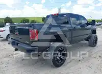 2017 GMC Sierra photo