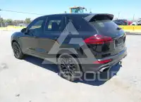 2017 Porsche Cayenne photo