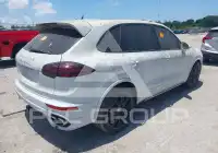 2017 Porsche Cayenne фото