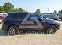 2017 Porsche Cayenne photo