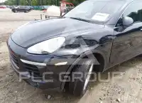2017 Porsche Cayenne photo