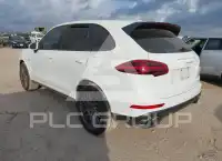 2017 Porsche CAYENNE фото