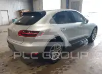 2017 Porsche MACAN photo