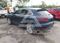 2017 Porsche MACAN photo