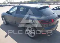 2017 Porsche MACAN photo