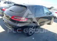 2017 Porsche MACAN photo
