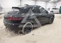 2017 Porsche MACAN photo