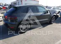 2017 Porsche MACAN photo