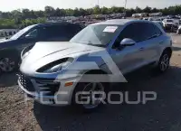 2017 Porsche MACAN photo