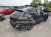 2017 Porsche MACAN фото
