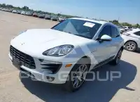 2017 Porsche MACAN photo
