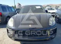 2017 Porsche MACAN photo