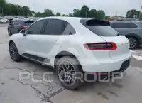 2017 Porsche MACAN photo