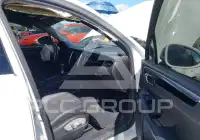 2017 Porsche MACAN photo